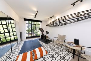 Bedroom- click for photo gallery